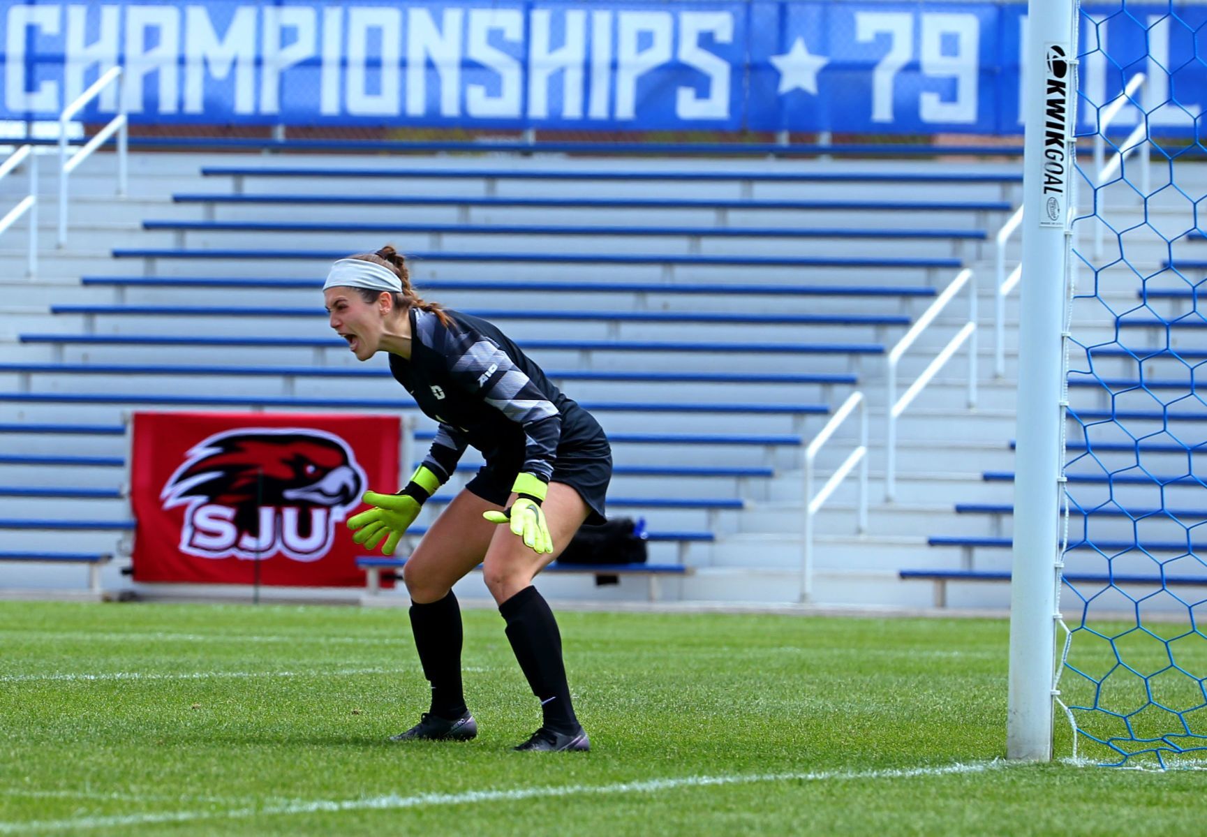 St. Louis University 3, Dayton 0